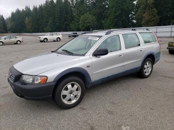  Salvage Volvo V70