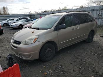  Salvage Toyota Sienna