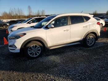  Salvage Hyundai TUCSON