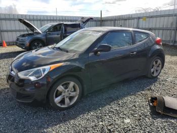  Salvage Hyundai VELOSTER