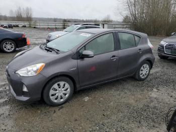  Salvage Toyota Prius