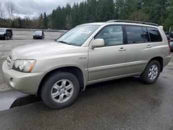  Salvage Toyota Highlander