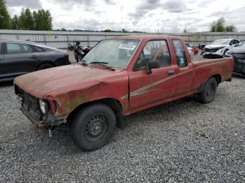  Salvage Toyota Pickup