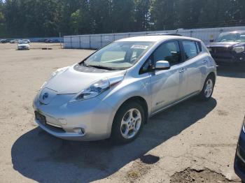  Salvage Nissan LEAF