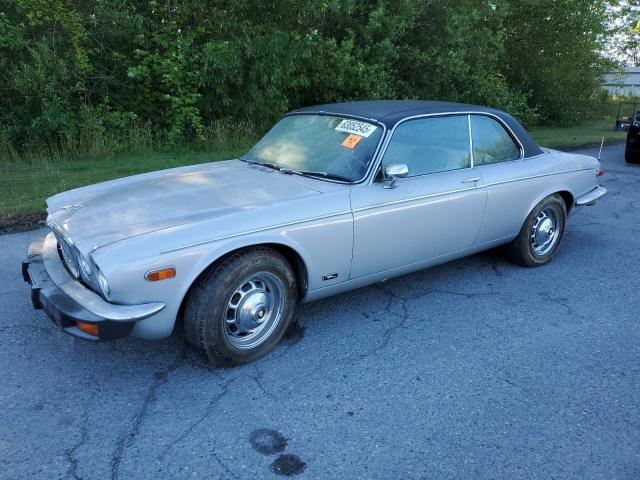  Salvage Jaguar XJ