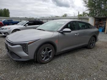  Salvage Kia K4 Lx