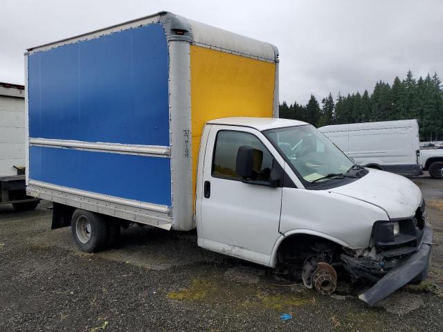 Chevrolet Express Image 10