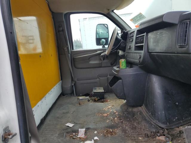 Chevrolet Express Image 4