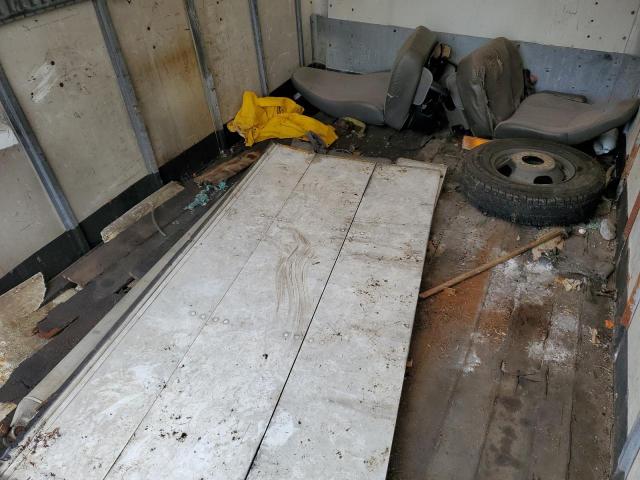 Chevrolet Express Image 7