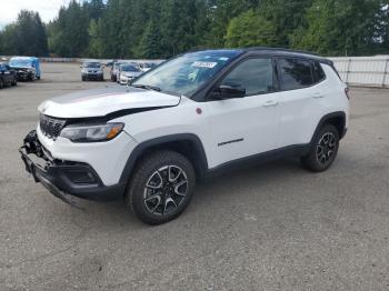  Salvage Jeep Compass