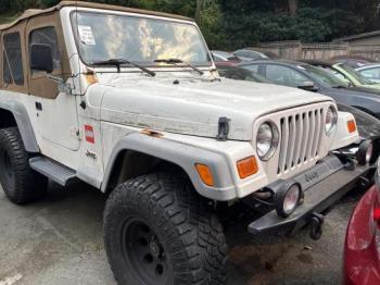  Salvage Jep Wrangler