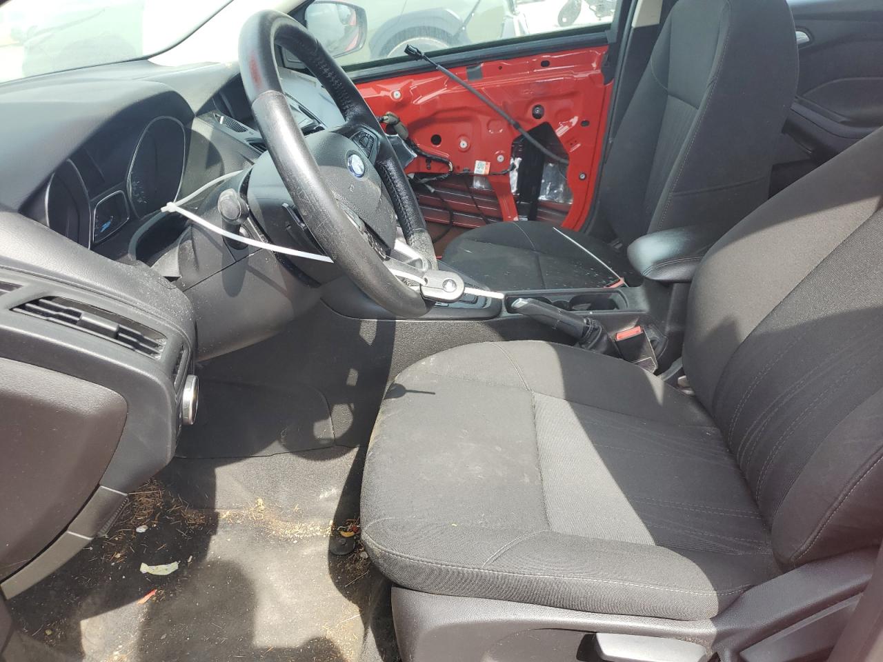 Ford Focus Se Image 6