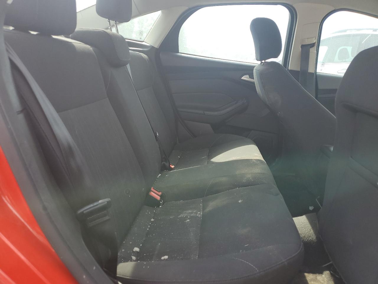 Ford Focus Se Image 12