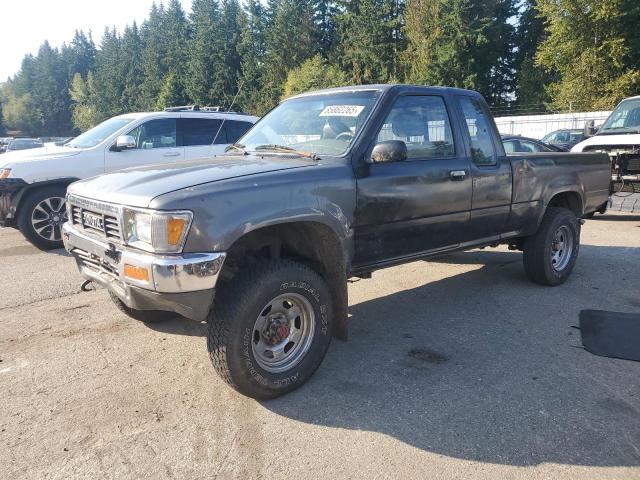  Salvage Toyota Pickup