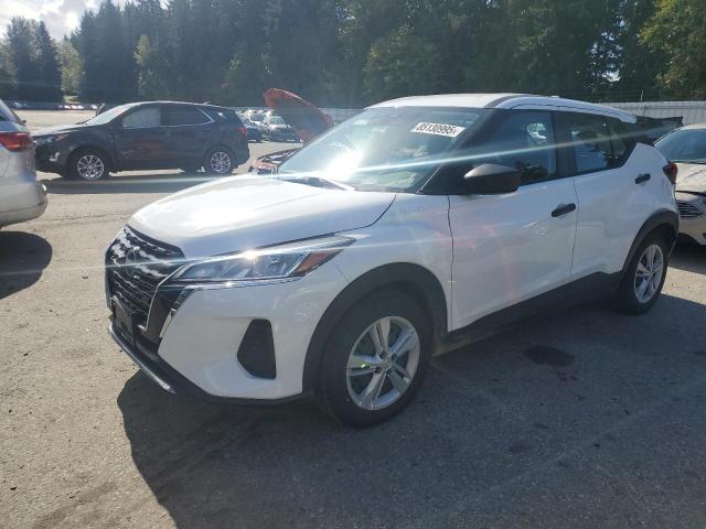  Salvage Nissan Kicks
