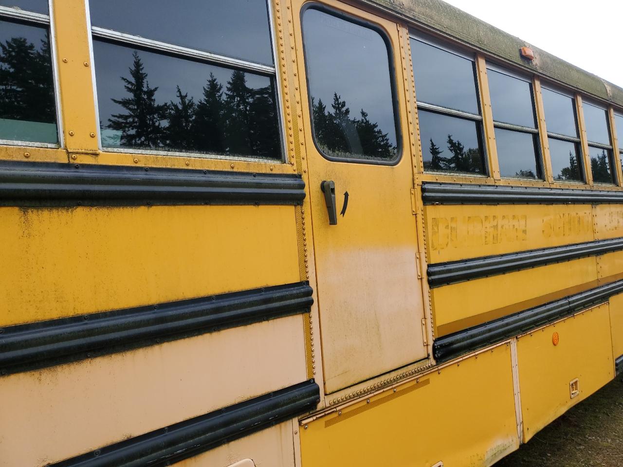 Thomas School Bus Image 4