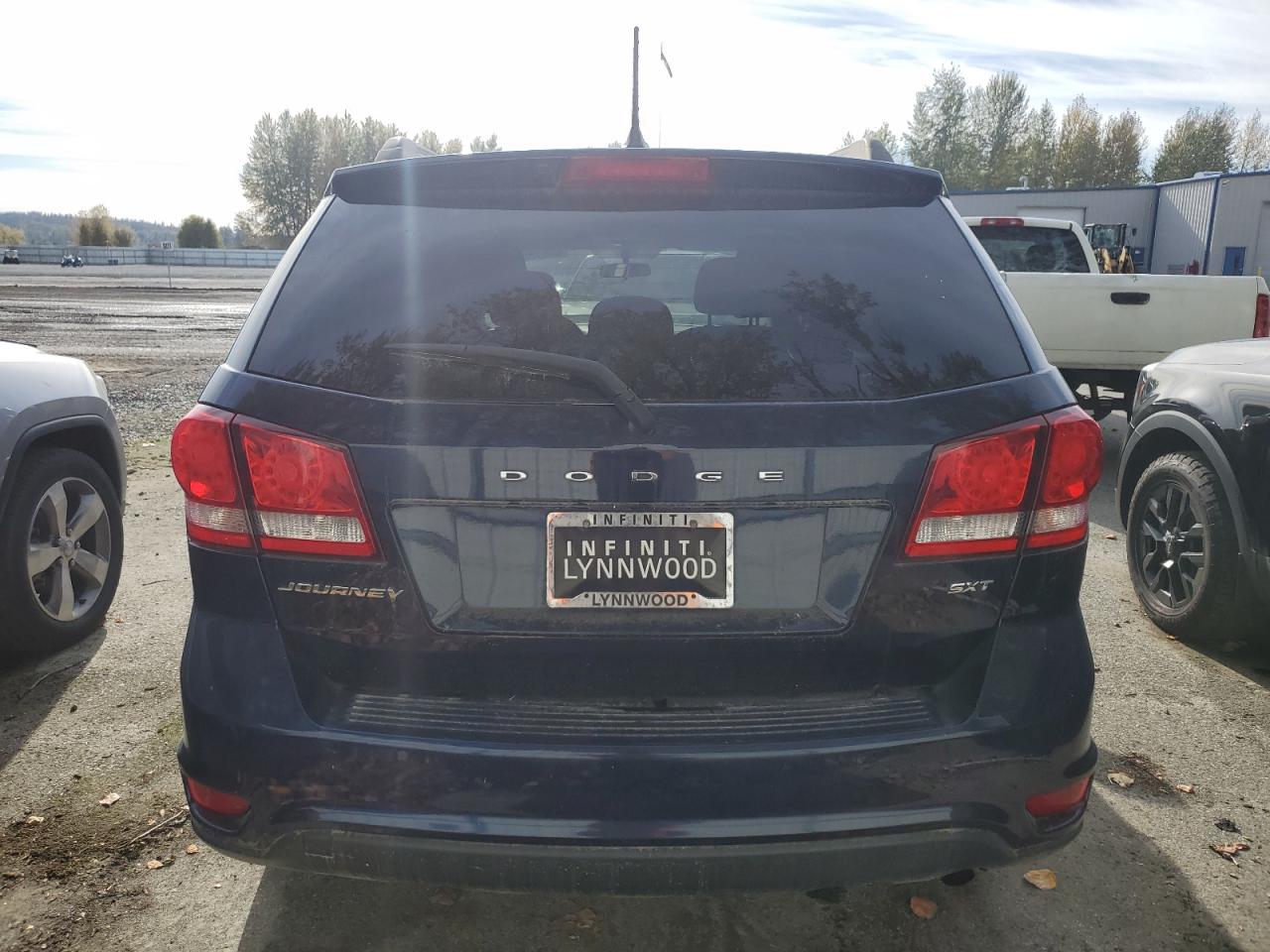 Dodge Journey Sxt Image 2