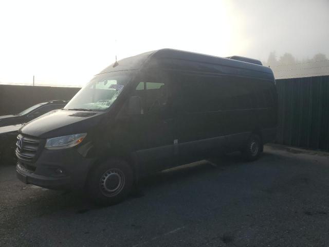  Salvage Mercedes-Benz Sprinter