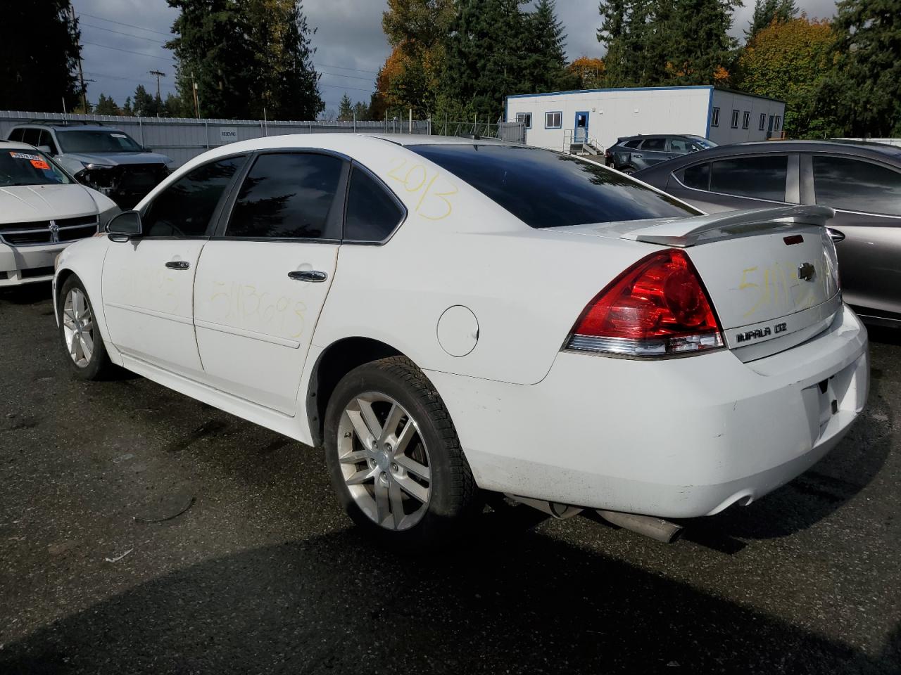 Chevrolet Impala Ltz Image 13