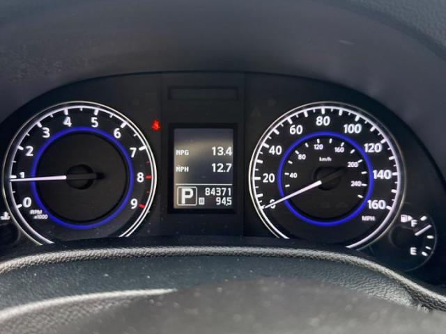 INFINITI Q60 Base Image 6