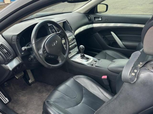 INFINITI Q60 Base Image 3