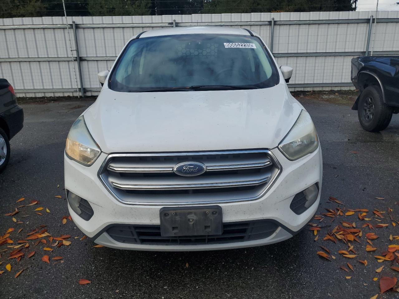 Ford Escape Se Image 10