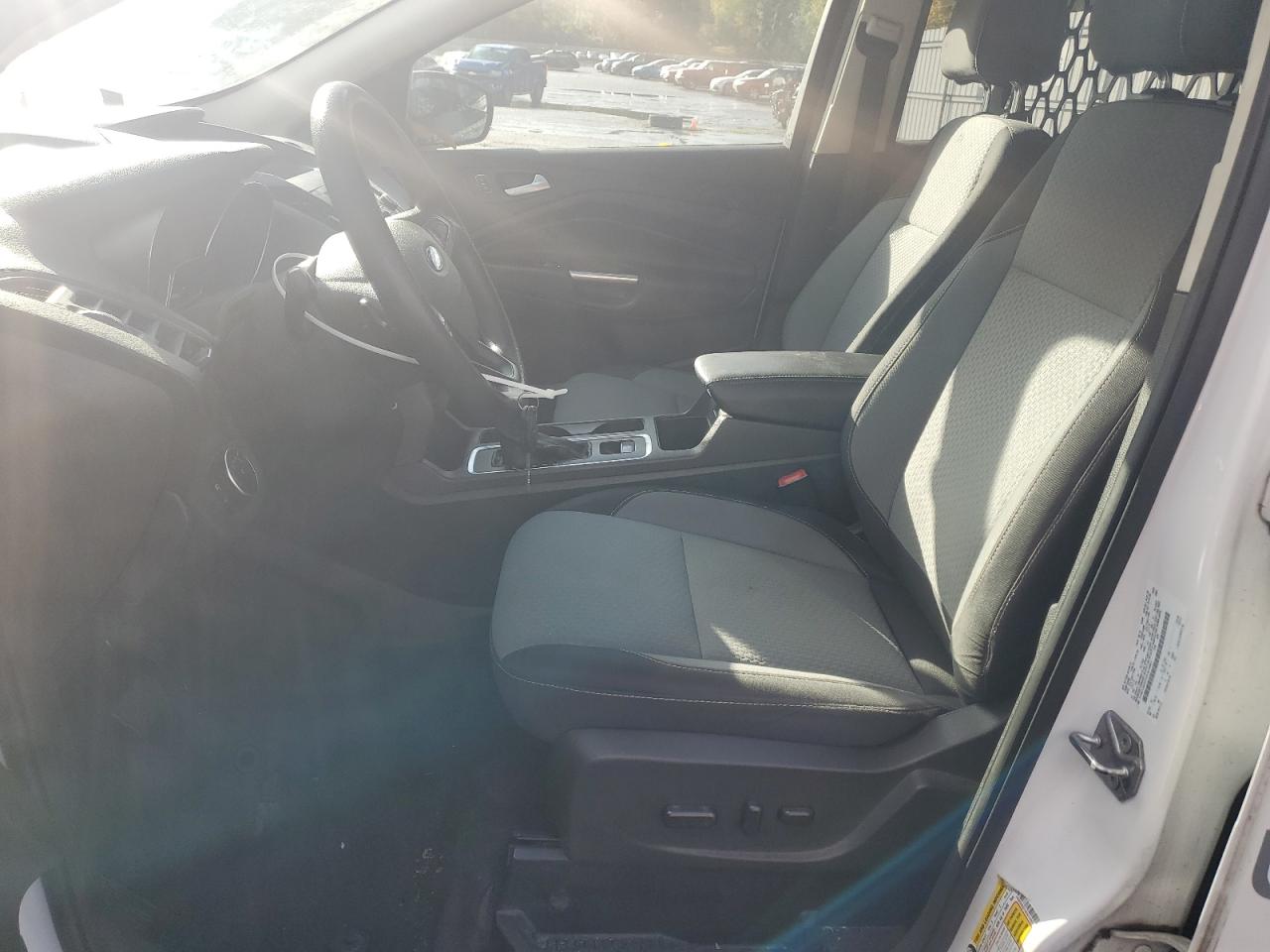 Ford Escape Se Image 6