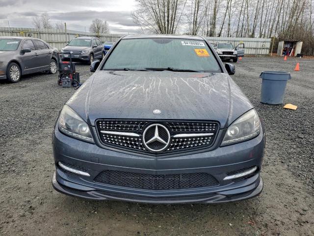 Mercedes-Benz C-Class 300 Image 7