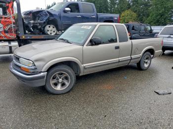  Salvage Chevrolet S-10