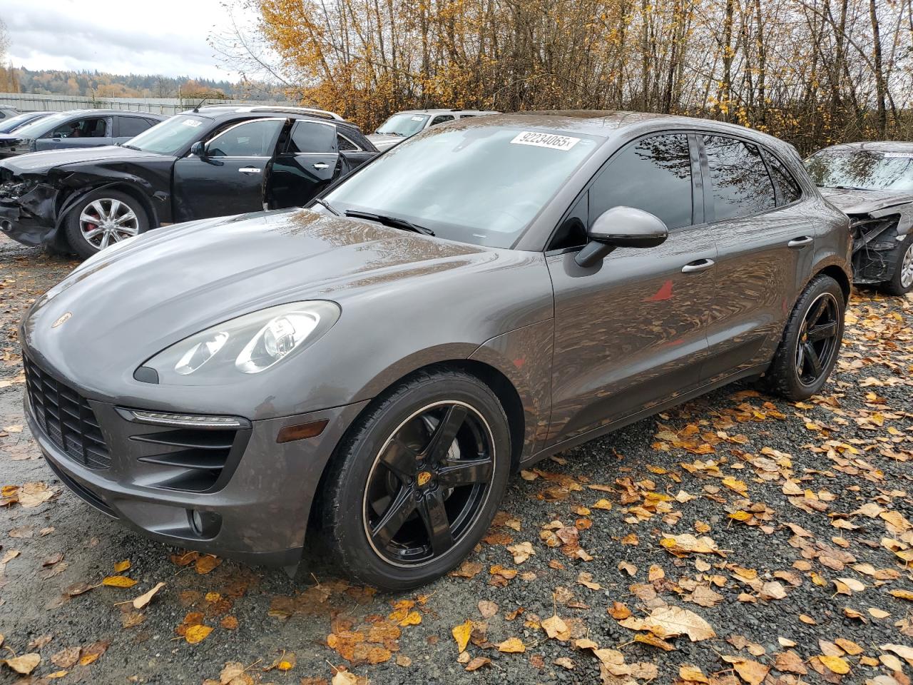 Porsche Macan S Image 1