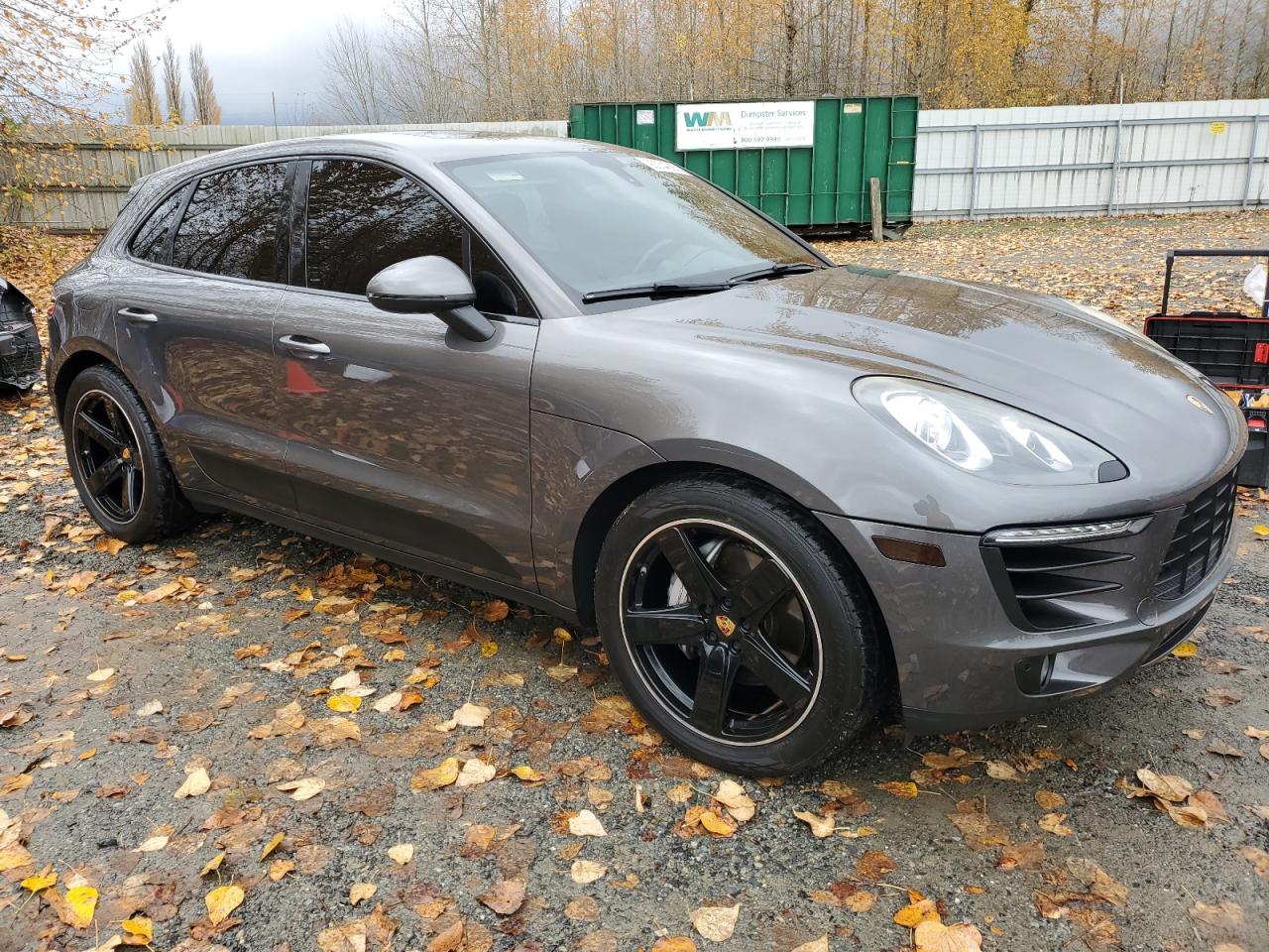 Porsche Macan S Image 11