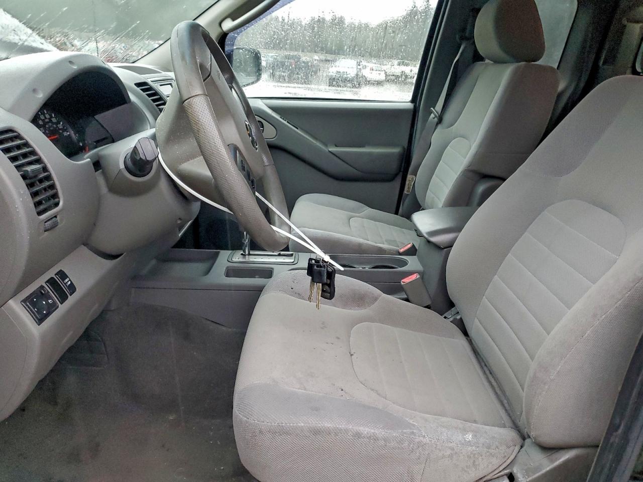 Nissan Frontier King Cab Xe Image 12