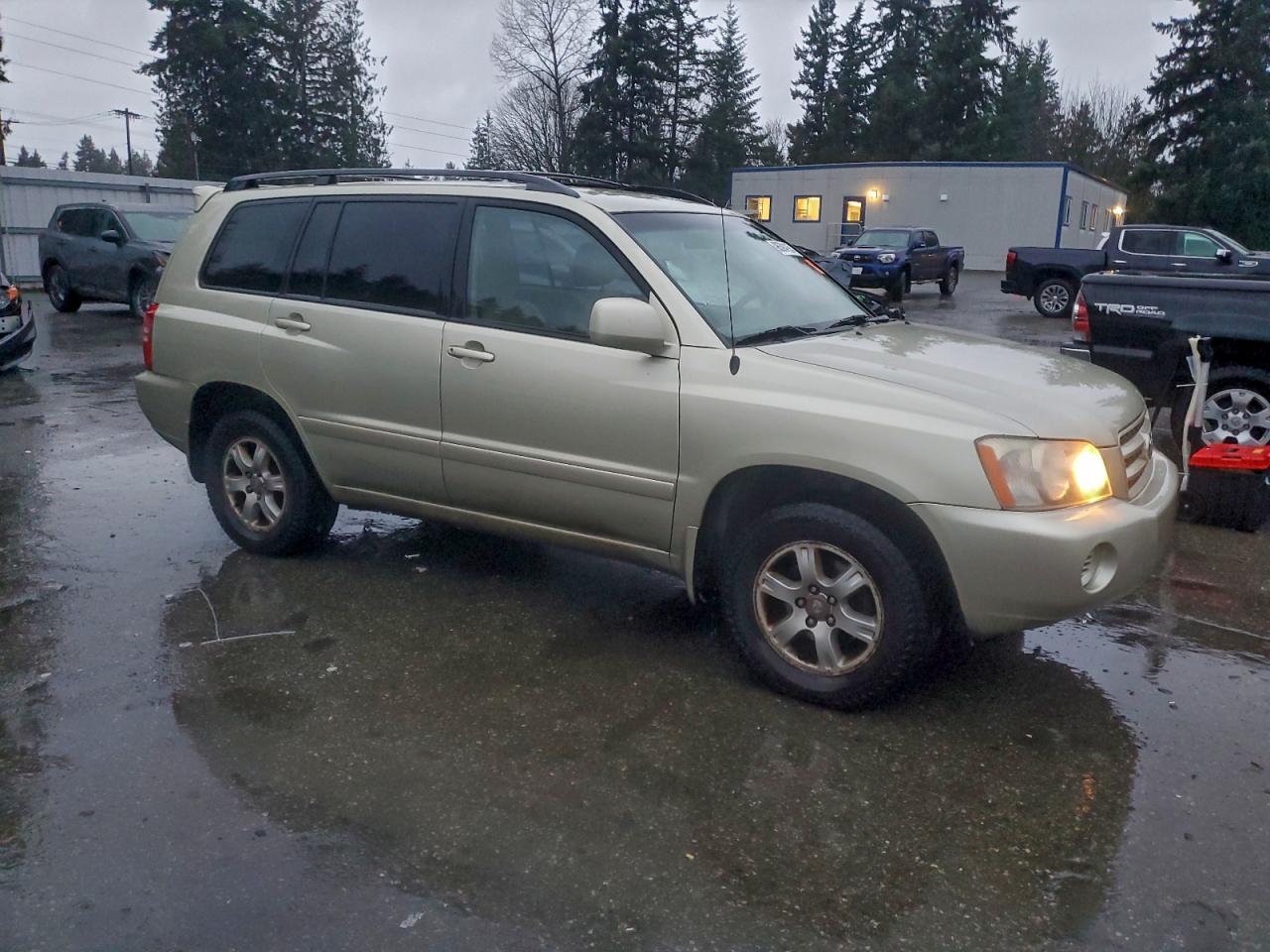 Toyota Highlander Limited Image 4