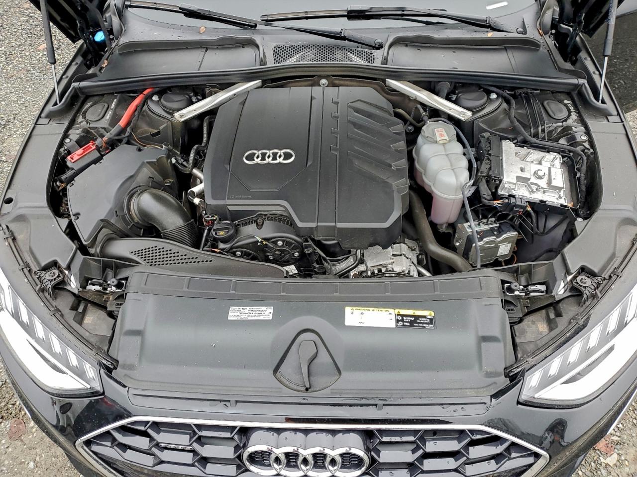 Audi A4 Premium 45 Image 11