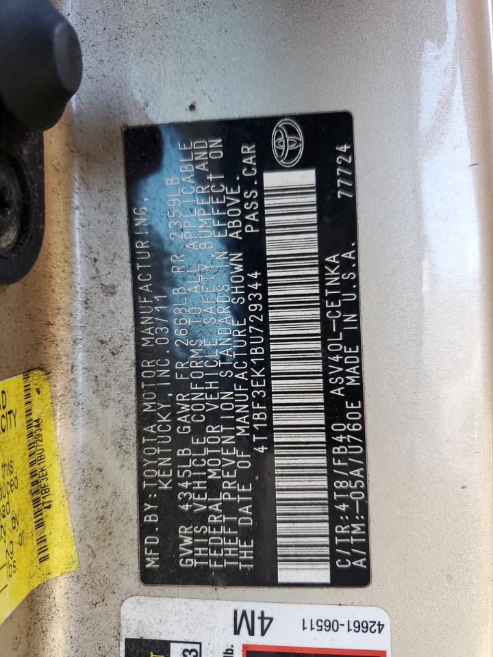 Toyota Camry Base Image 13