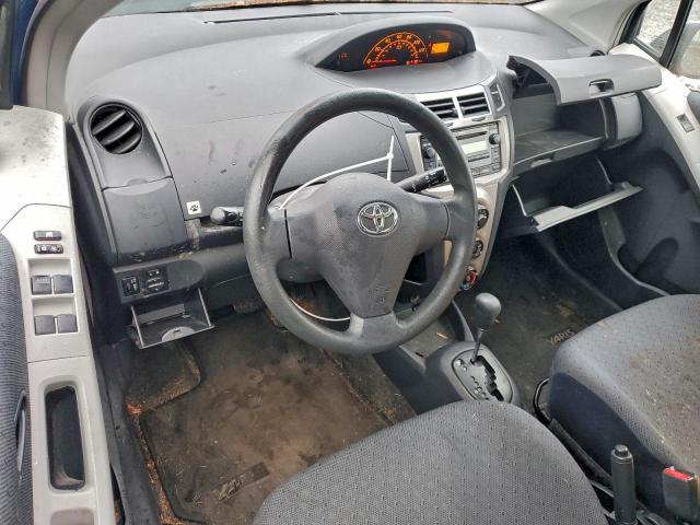 Toyota Yaris Image 12