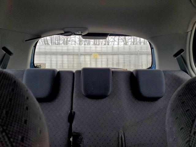 Toyota Yaris Image 9