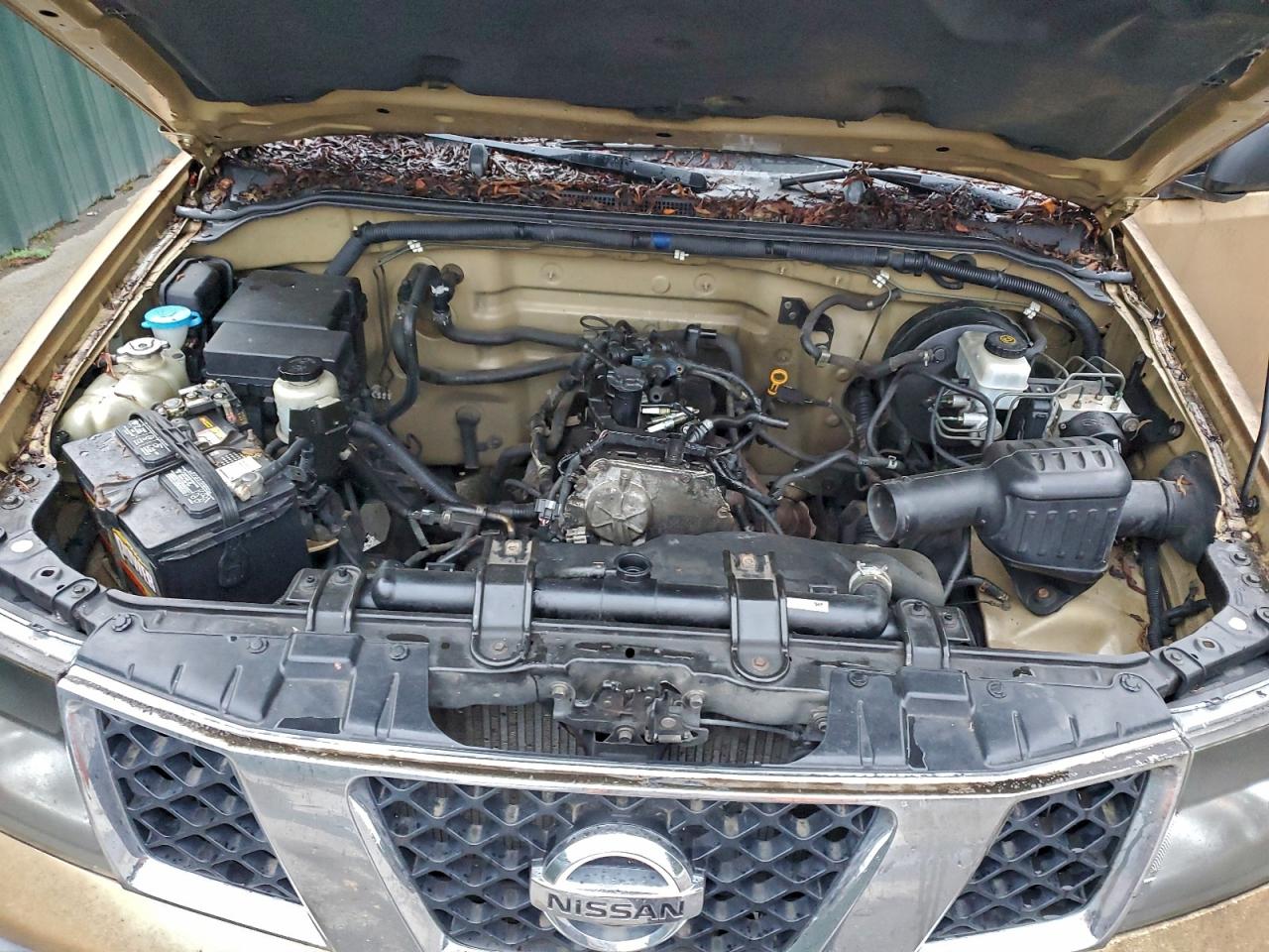 Nissan Frontier King Cab Xe Image 2