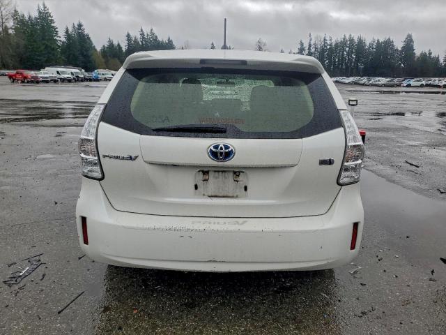 Toyota Prius Image 6