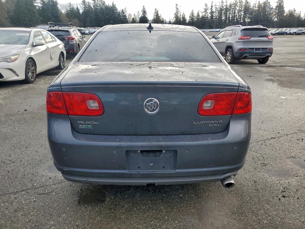 Buick Lucerne Cxl Image 8