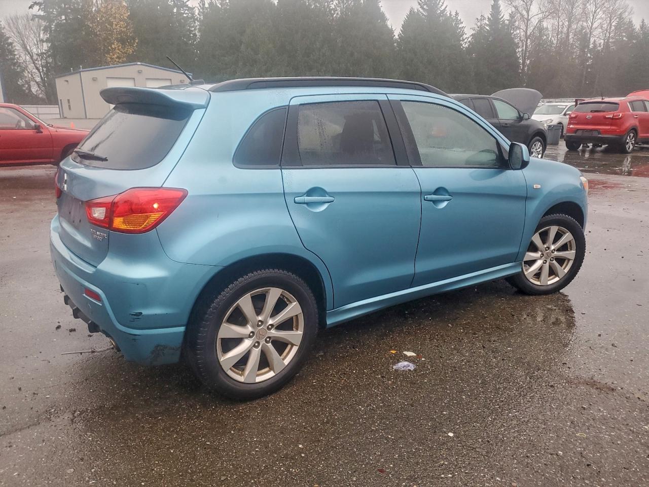 Mitsubishi Outlander Se Image 4