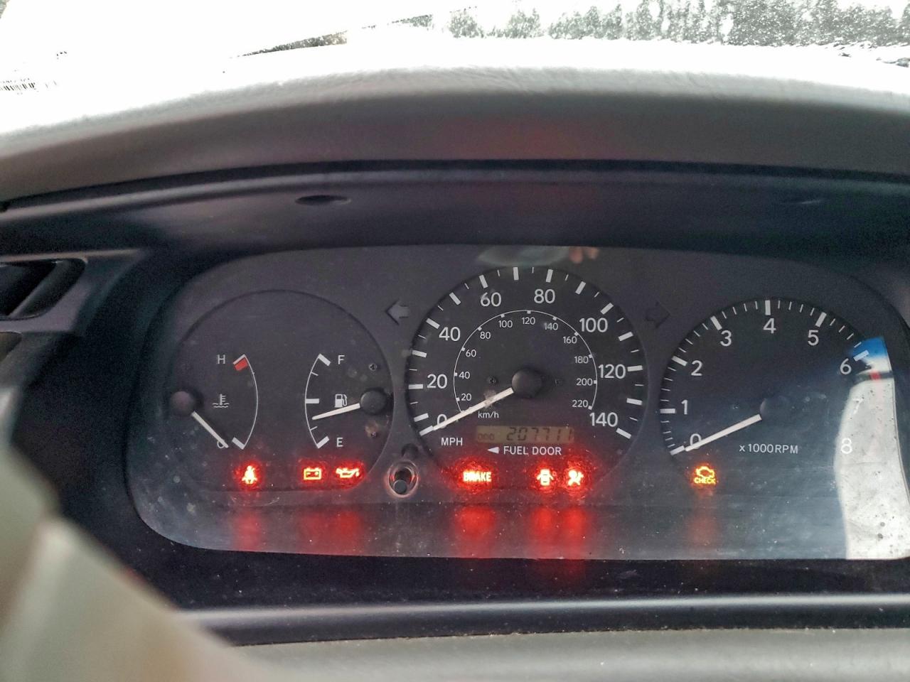 Toyota Camry Ce Image 7