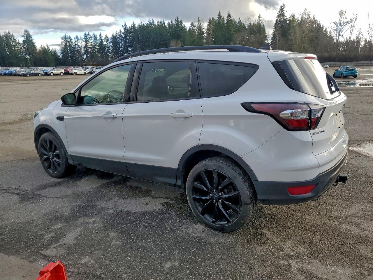 Ford Escape Se Image 2