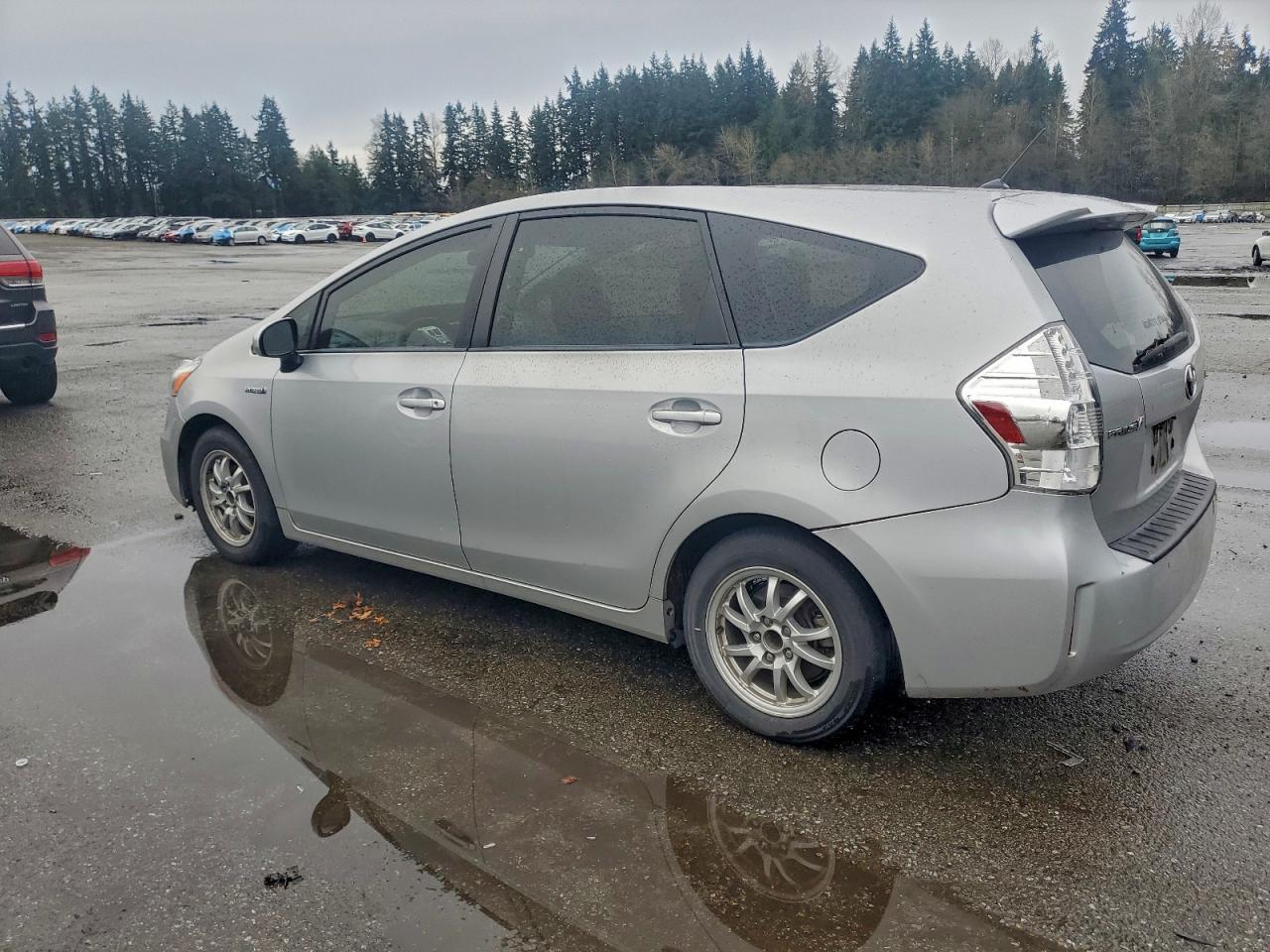 Toyota Prius Image 2