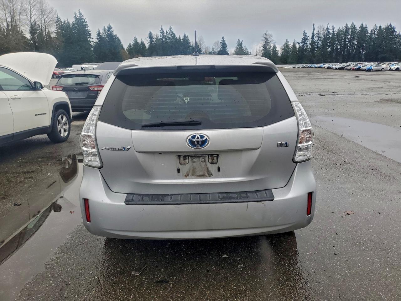 Toyota Prius Image 4