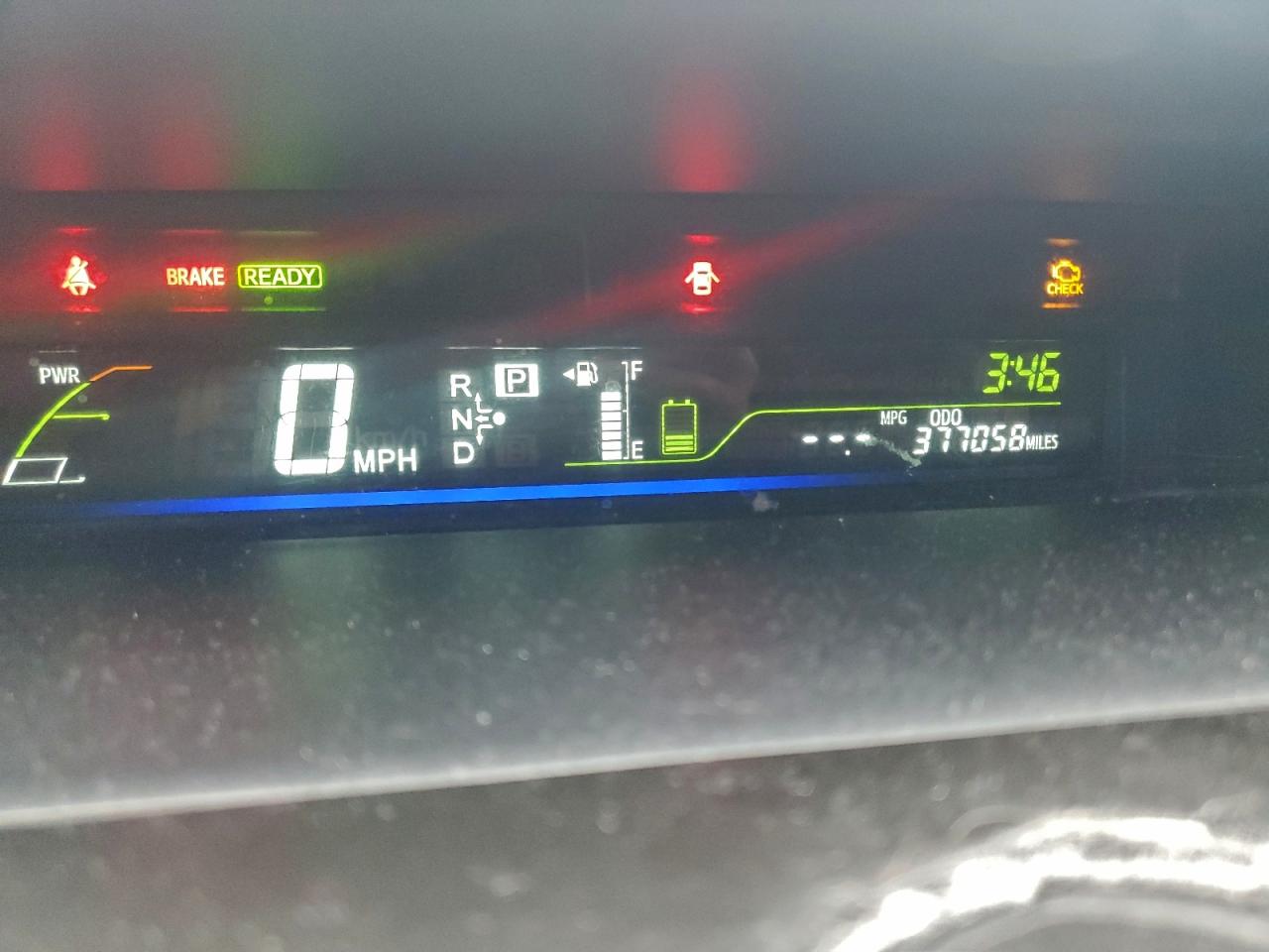 Toyota Prius Image 12