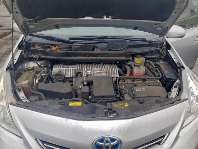 Toyota Prius Image 10