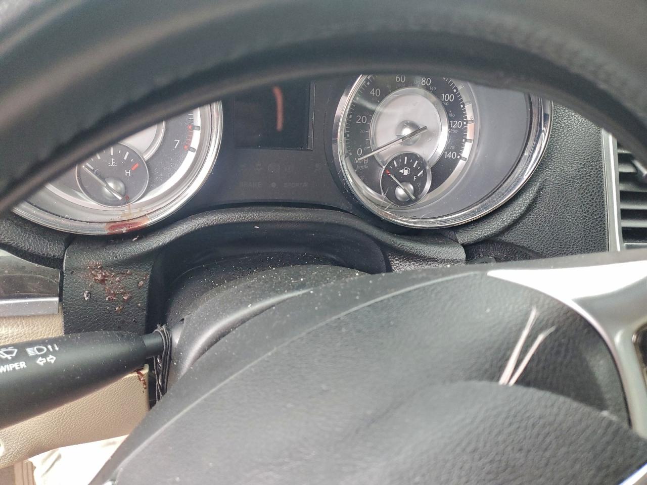 Chrysler 300 Image 11