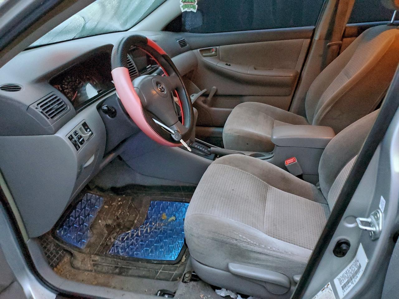 Toyota Corolla Ce Image 7