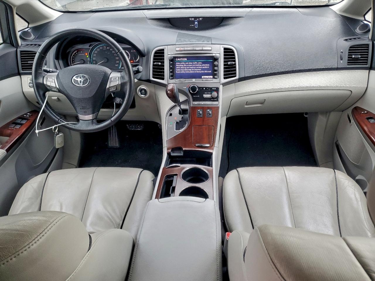 Toyota Venza Image 11